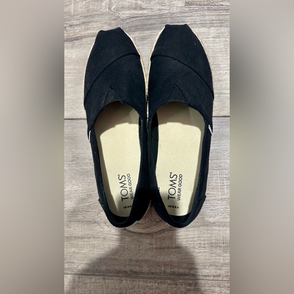 TOMS Black Alpargata Platform Rope Espadrille